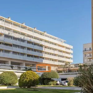 https://studio-centre-ville-palais-de-la-mer-100m-port-et-300m-plage.fr-provencehotel.com