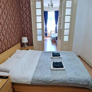 Domum Unirea, Across The Street Of Old Center Apartamento Bucarest